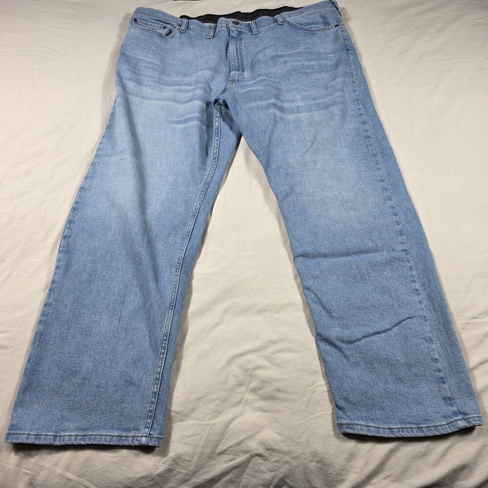 Wrangler Comfort Waistband Light Wash Blue Jeans Mens Size 48x32 Straight Leg